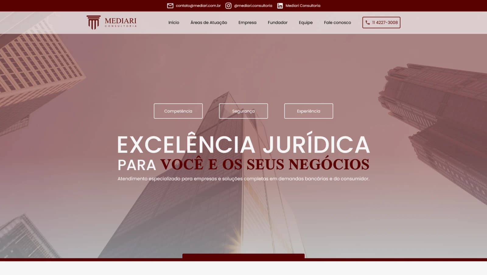 Screenshot da landing page da Mediari Consultoria